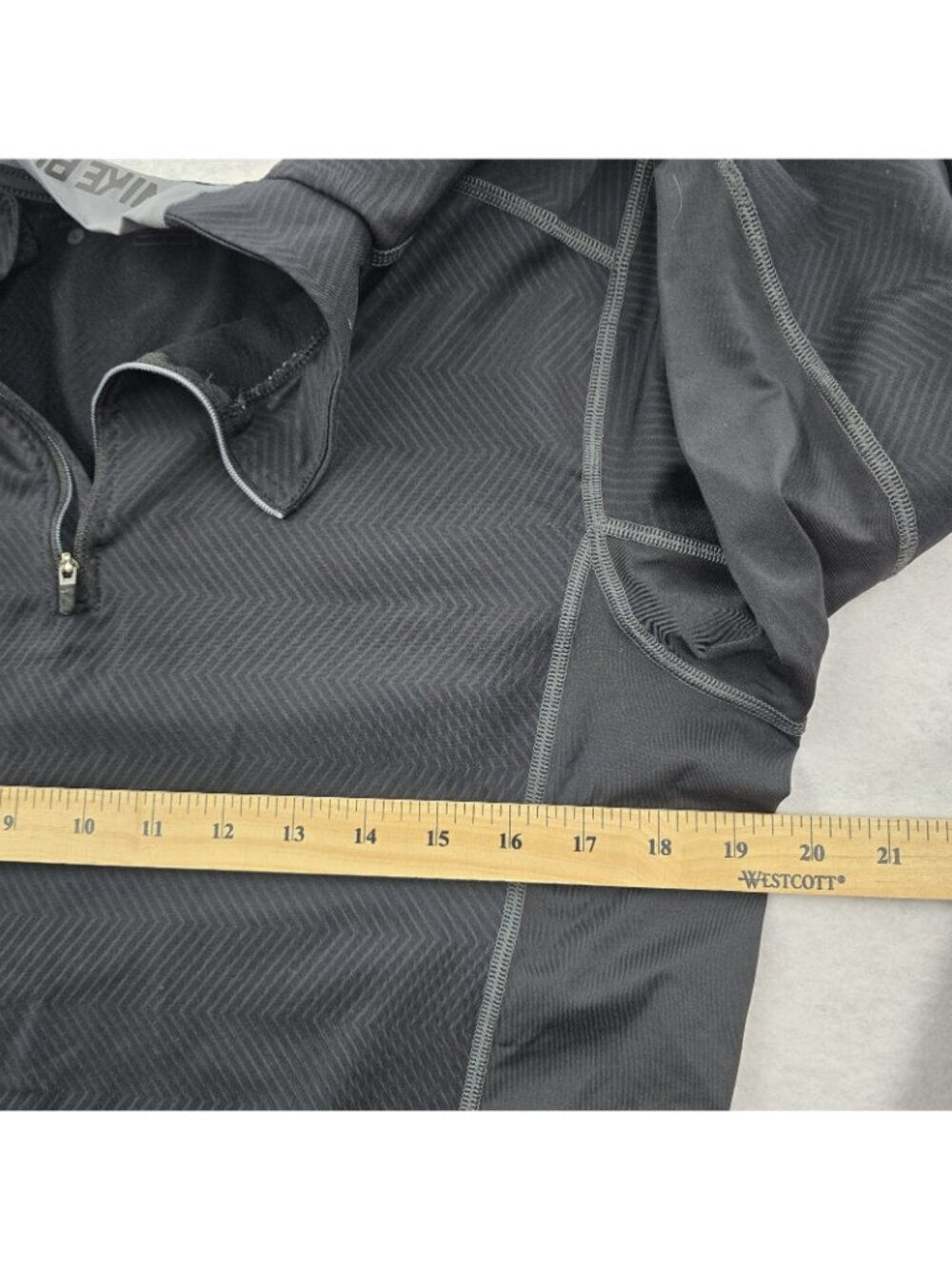 Nike Pro Dri Fit Fitted Hyperwarm 1/4 Zip Pullover Size Large Activewear Sports - Picture 6 of 9